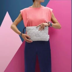 Bugaboo Changing Clutch Bag - Light Grey Melange -Baby Products Store bugaboo changing clutch light grey melange 7