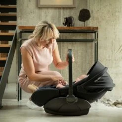 Nuna ARRA NEXT I-Size + BASE NEXT - Caviar -Baby Products Store nuna arra next i size lay flat car seat caviar 10 1