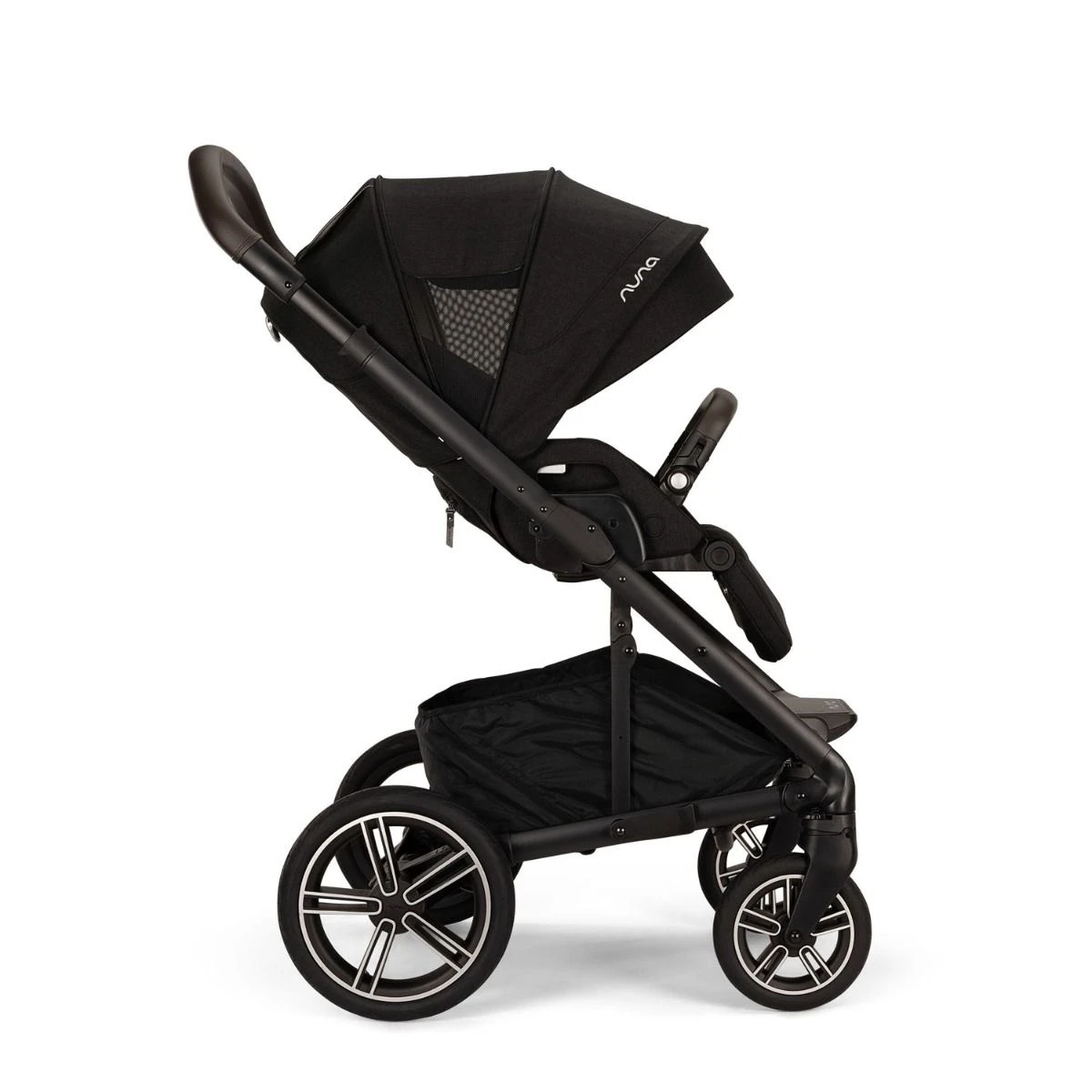 Nuna MIXX Next Pushchair + CARI Carrycot - Caviar (2024) 9 Nuna MIXX Next Pushchair + CARI Carrycot - Caviar (2024) - Image 7