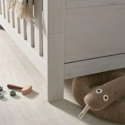 Silver Cross Alnmouth Cot Bed 14 Silver Cross Alnmouth Cot Bed -Baby Products Store silver cross furniture alnmouth cot detail 3