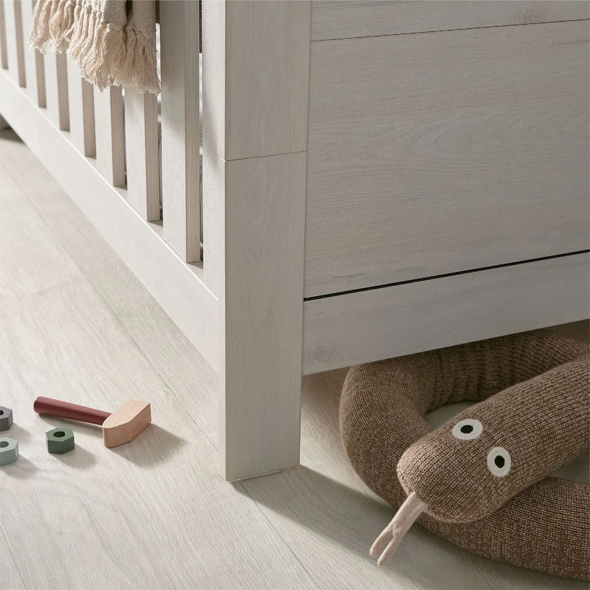 Silver Cross Alnmouth Cot Bed 5 Silver Cross Alnmouth Cot Bed - Image 3