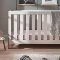 Silver Cross Finchley Cot Bed & Wardrobe Set - Oak/White 17 Silver Cross Finchley Cot Bed & Wardrobe Set - Oak/White -Baby Products Store silver cross furniture finchley oak cot detail 5 2